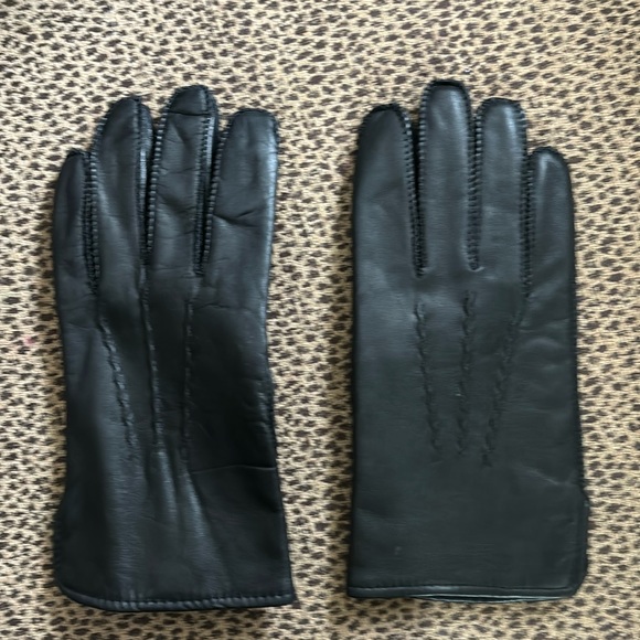 Other - NWOT Leather Gloves
